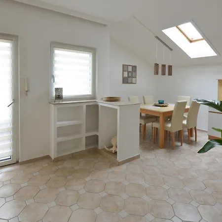 Apartment Klausner Kunterbunt *