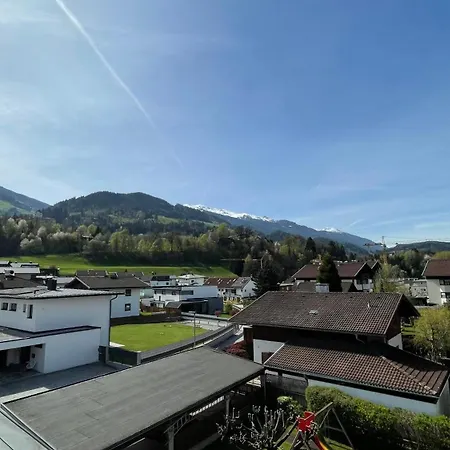 Apartment Klausner Kunterbunt *
